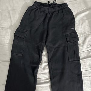 ARITZIA CARGO SWEATPANTS